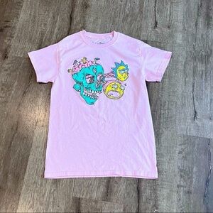Rick and Morty Shirt Adult Sz Small Short Sleeve Tee Pink Skull Crew Adu…